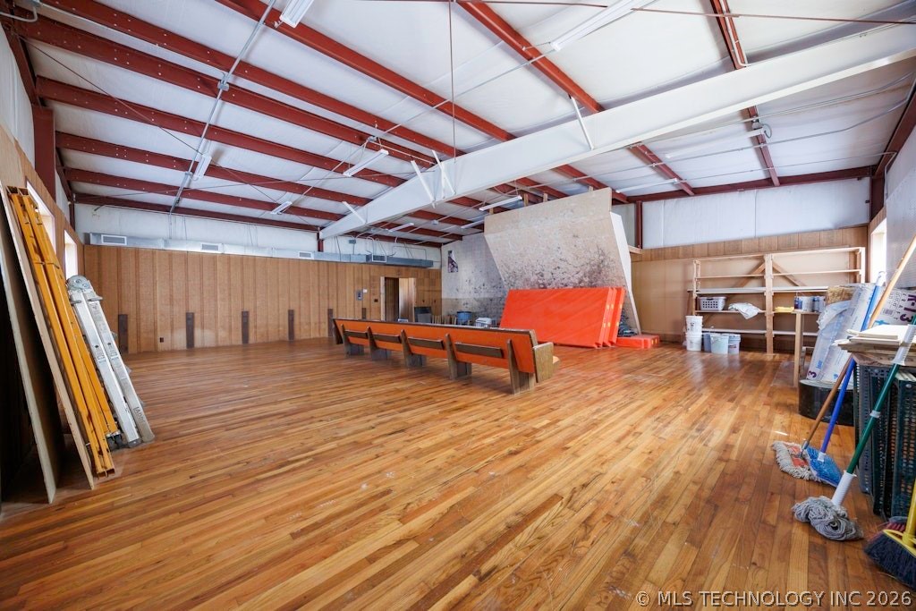218 S Creek Avenue Property Photo 29