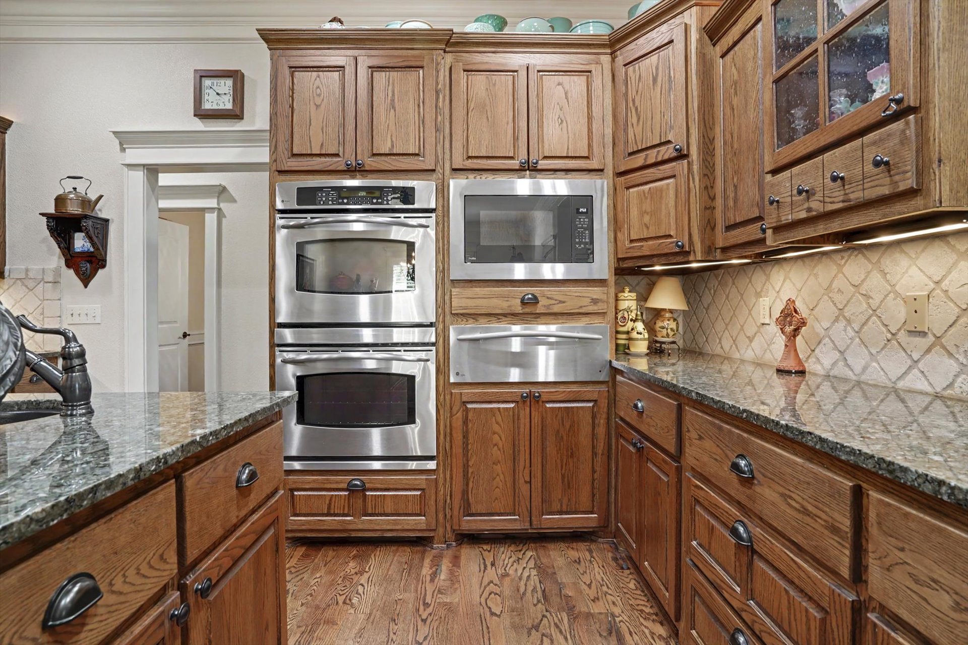 11190 S 55th West Avenue Property Photo 17