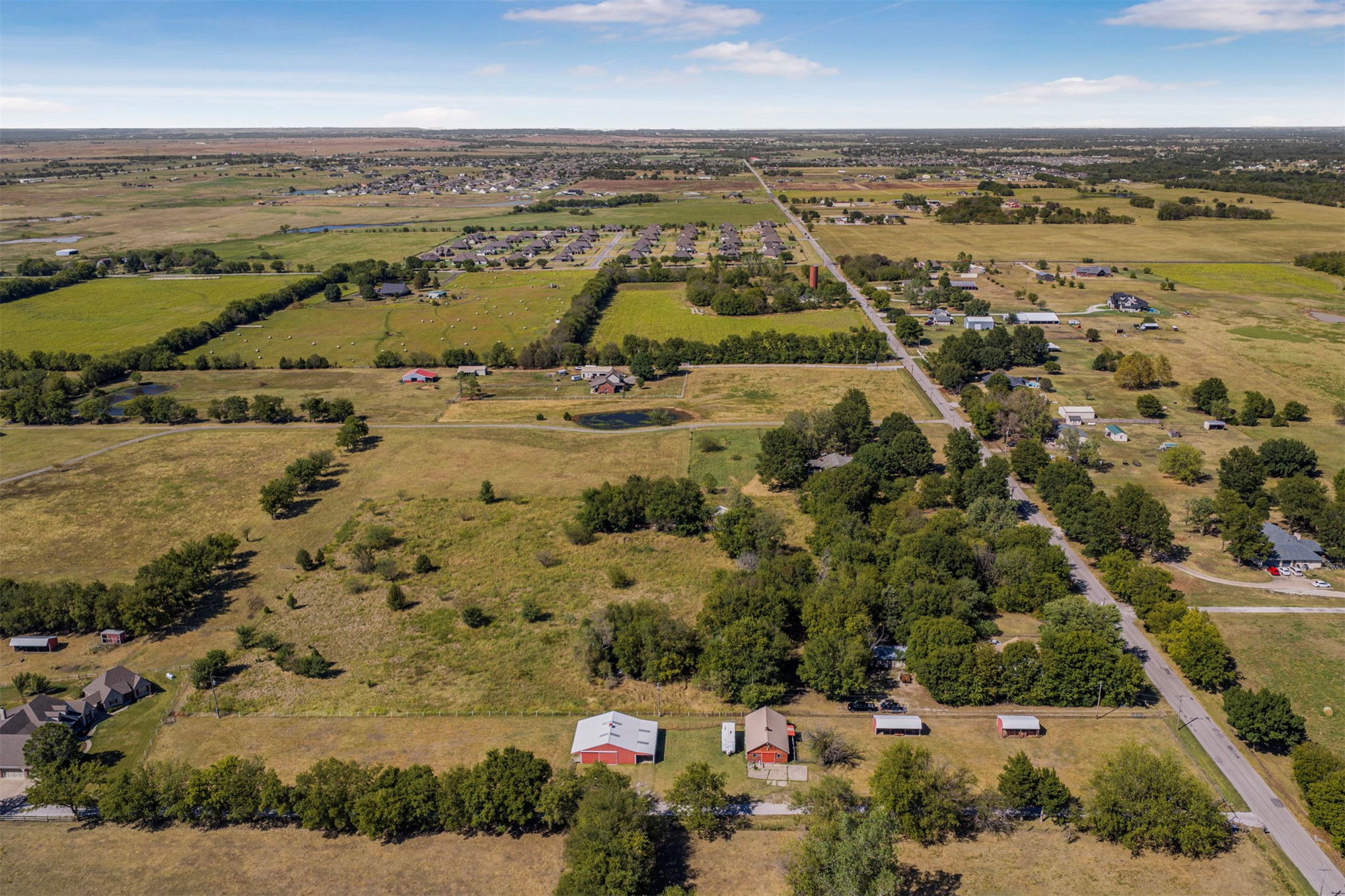 2 N Sheridan Road Property Photo 6