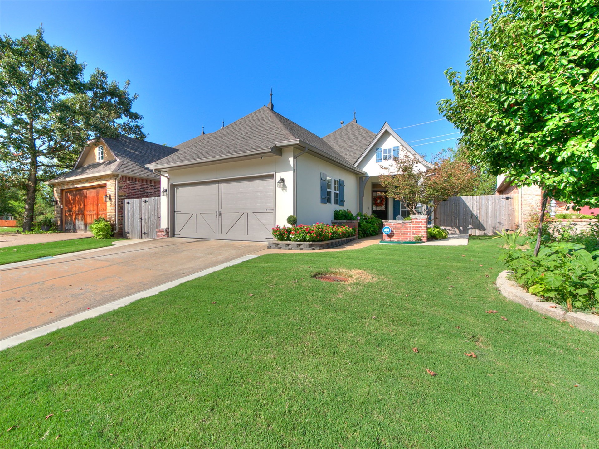 522 N Willow Place North