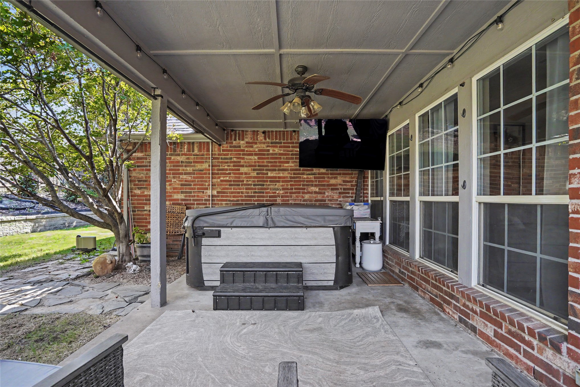 809 S 71st Street S Property Photo 28