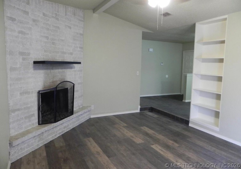 1238 E 144th Street Property Photo 2
