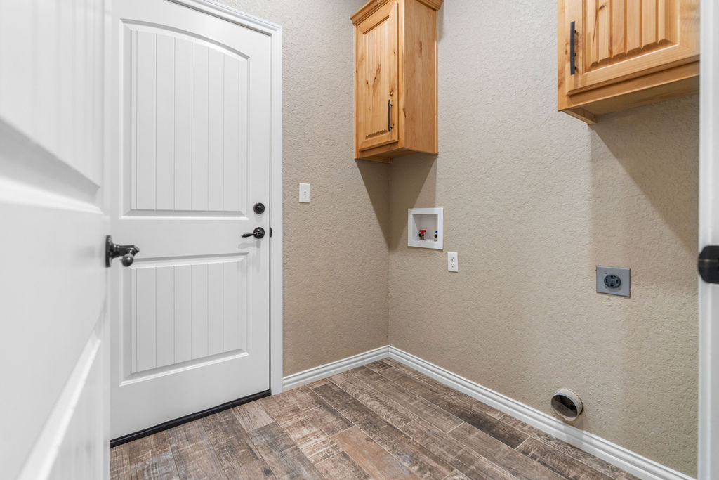 108 Tallgrass Street Property Photo 28