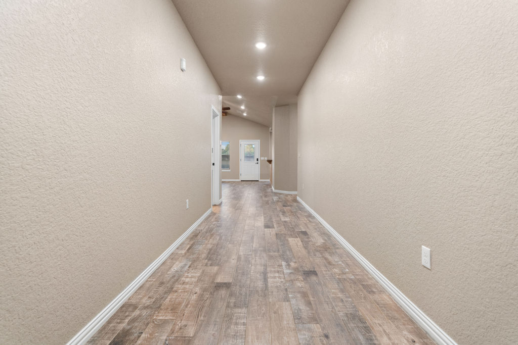 108 Tallgrass Street Property Photo 33