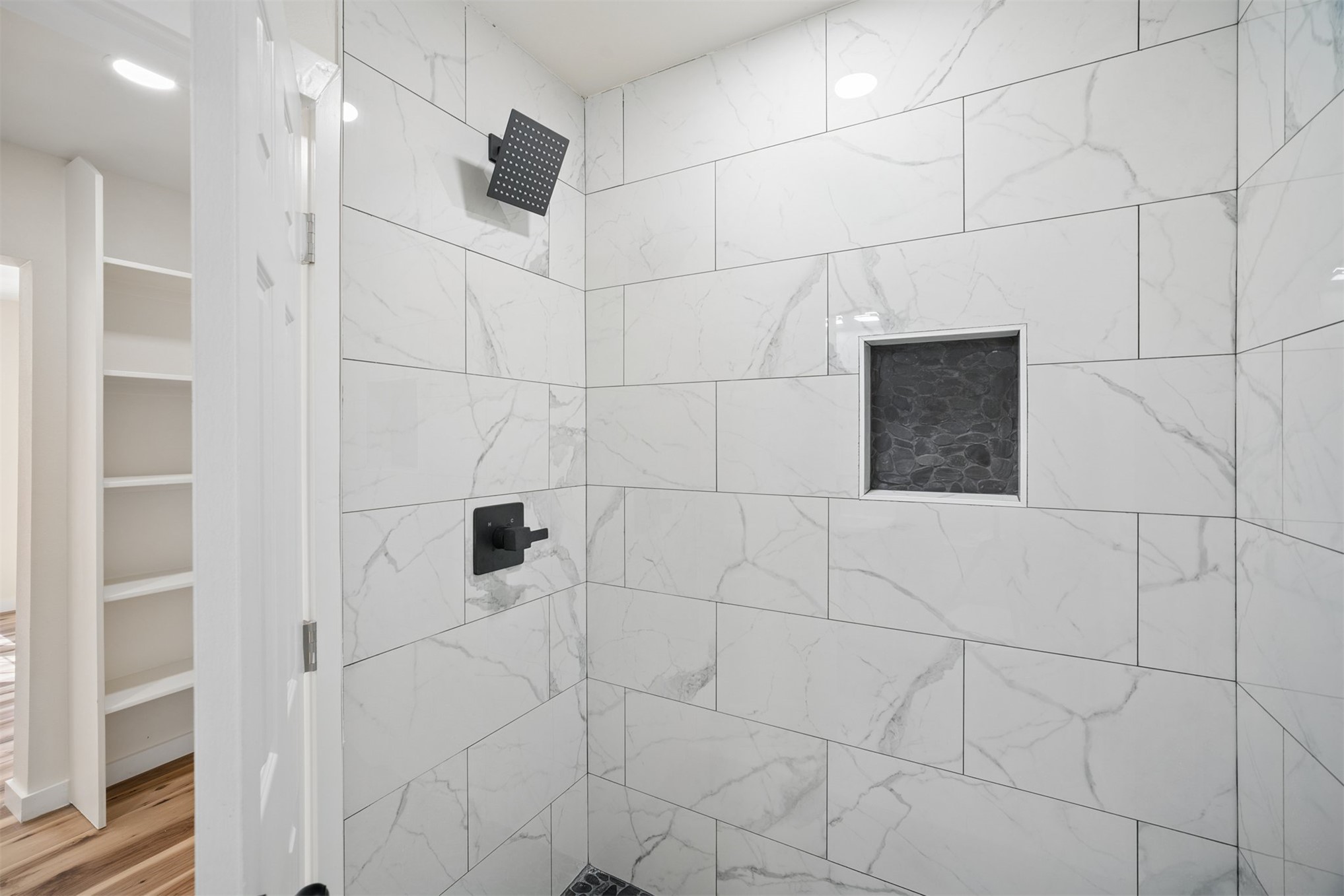 16254 E 410 Road Property Photo 13
