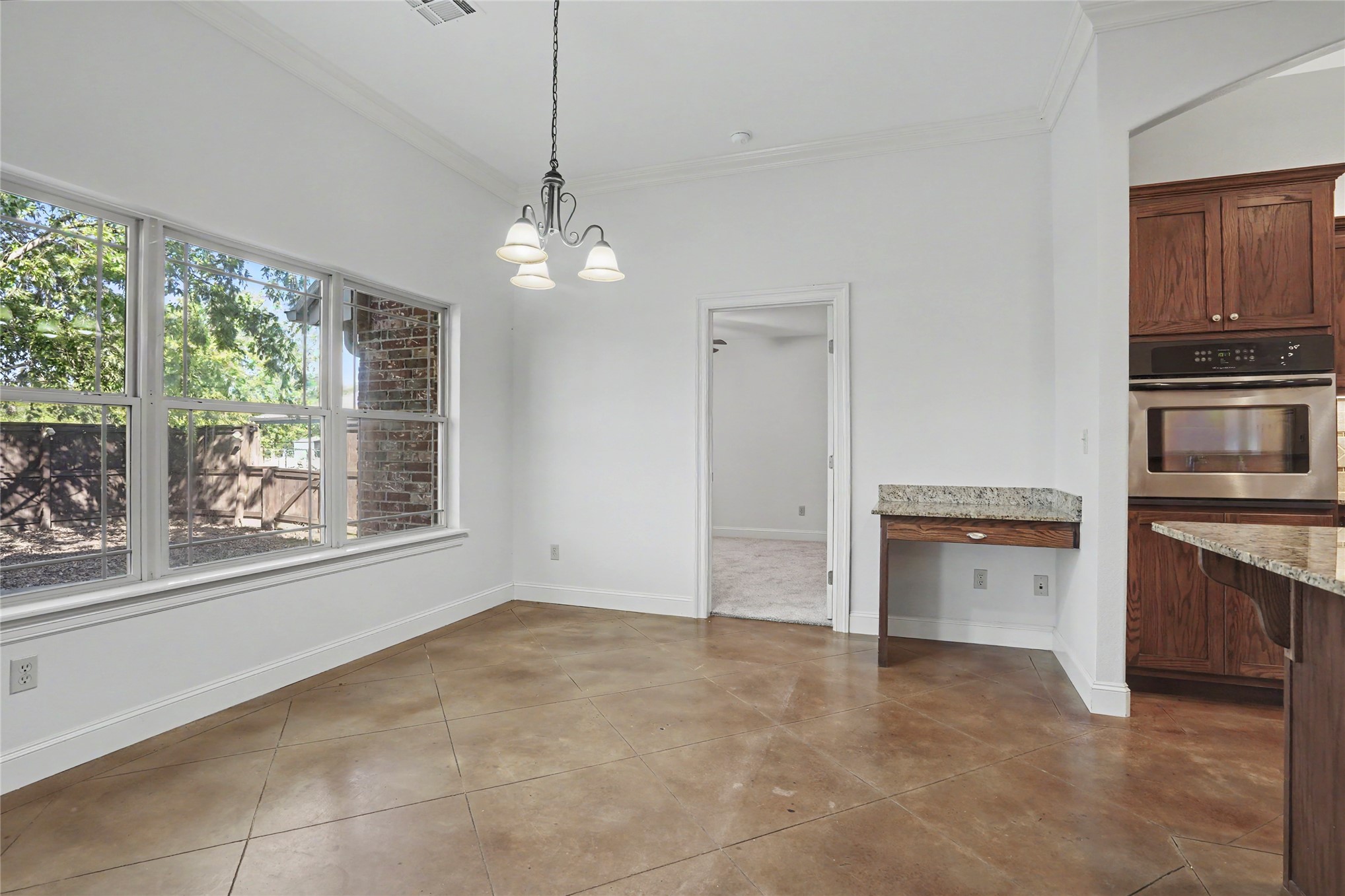 16238 S 43rd Avenue E Property Photo 14
