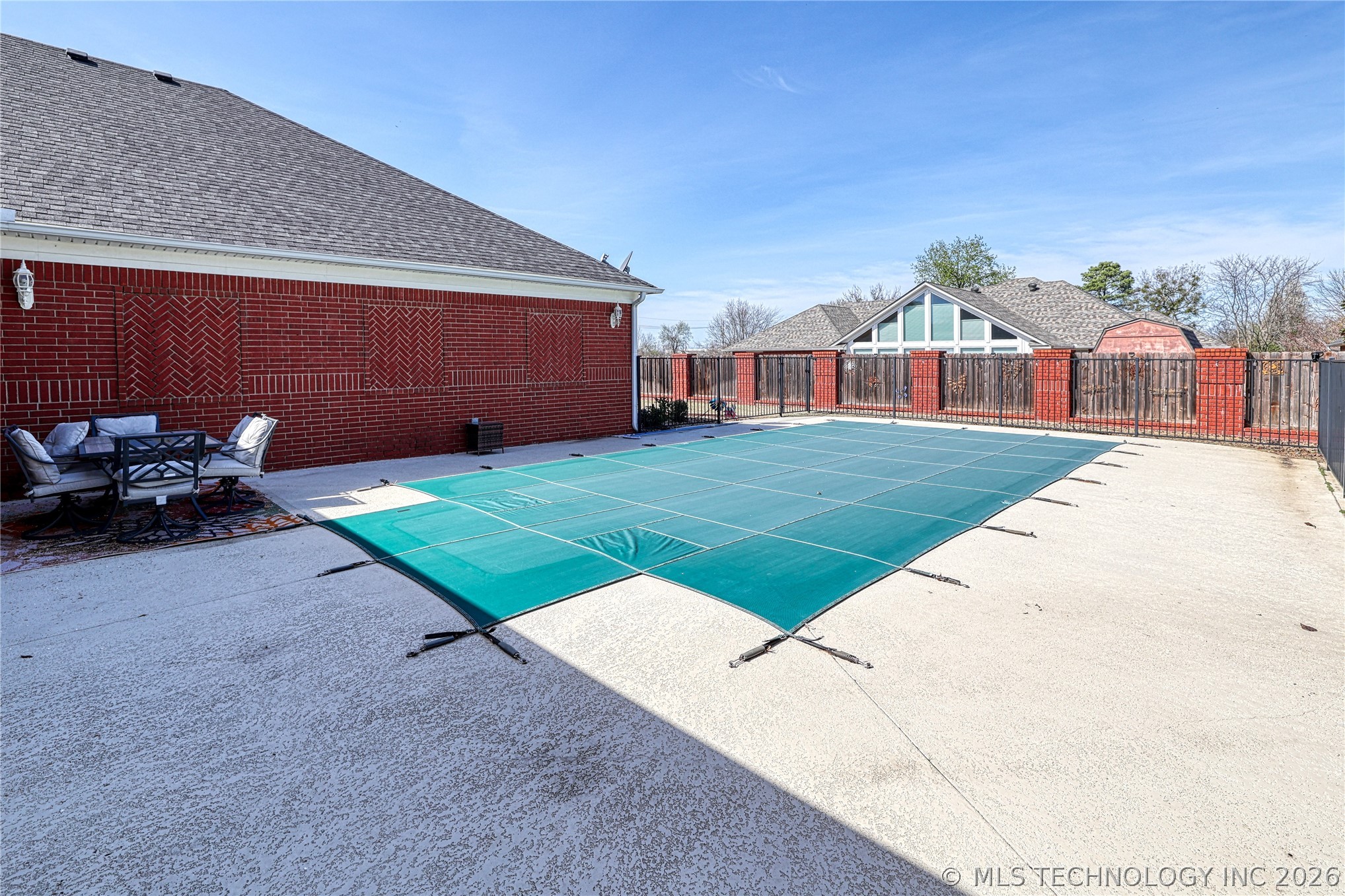 29 River Oaks Avenue Property Photo 7