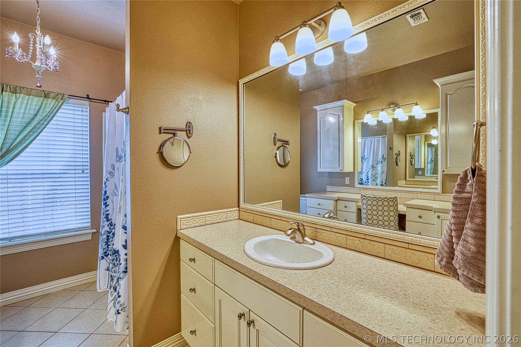 29 River Oaks Avenue Property Photo 39