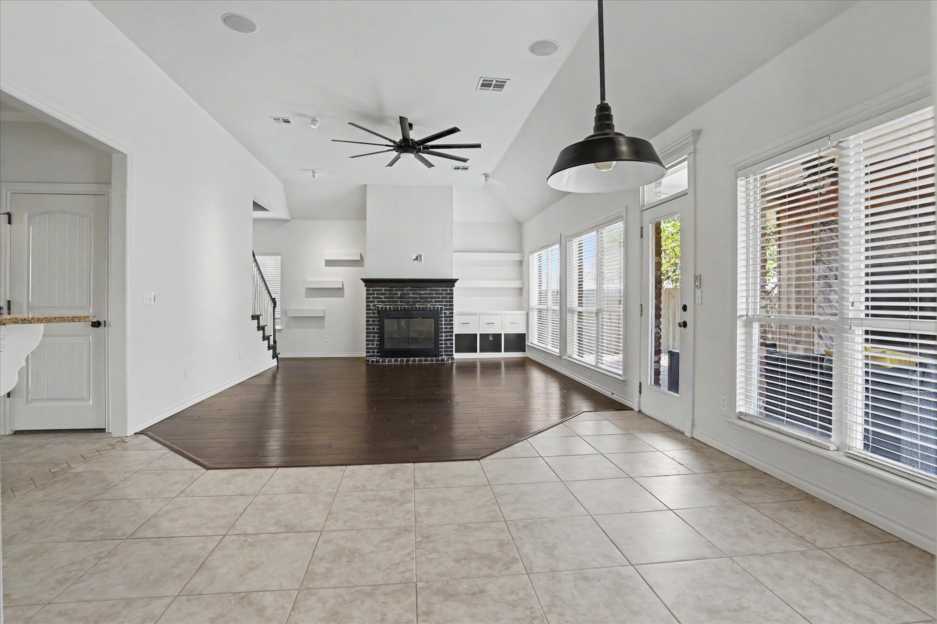 4651 E 144th Place S Property Photo 16