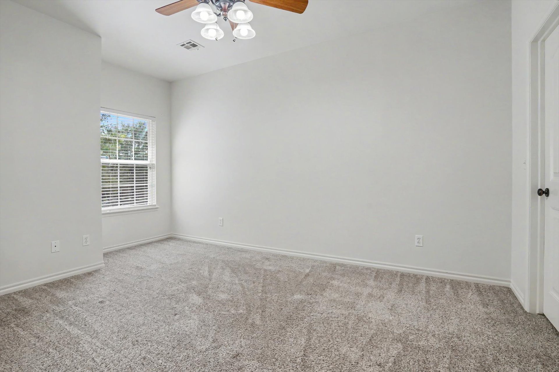 4651 E 144th Place S Property Photo 35