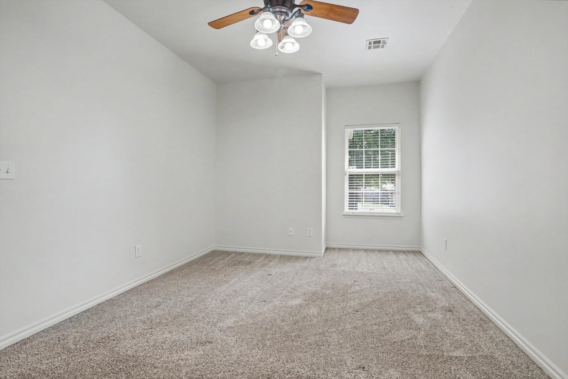 4651 E 144th Place S Property Photo 36
