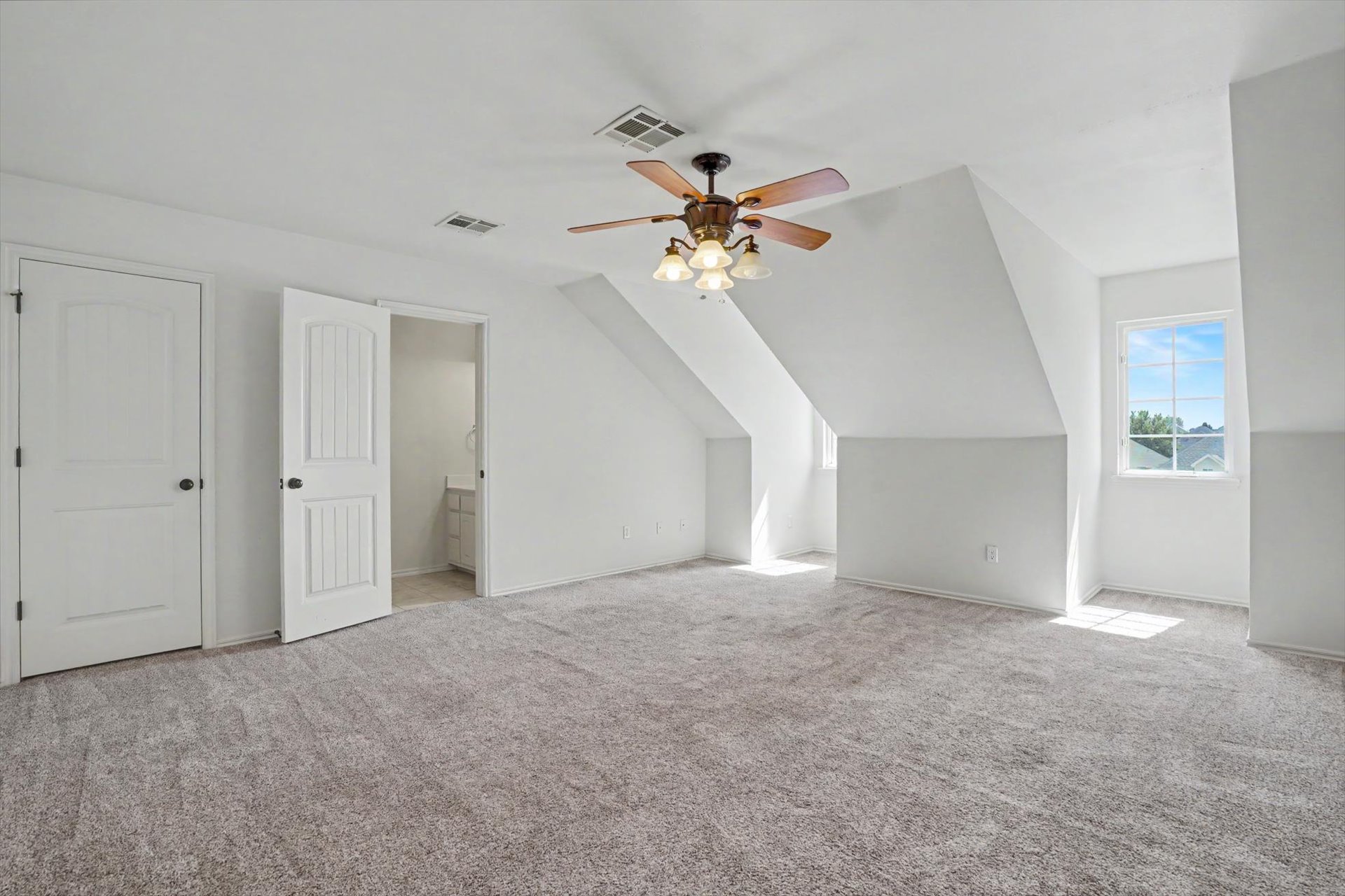 4651 E 144th Place S Property Photo 40
