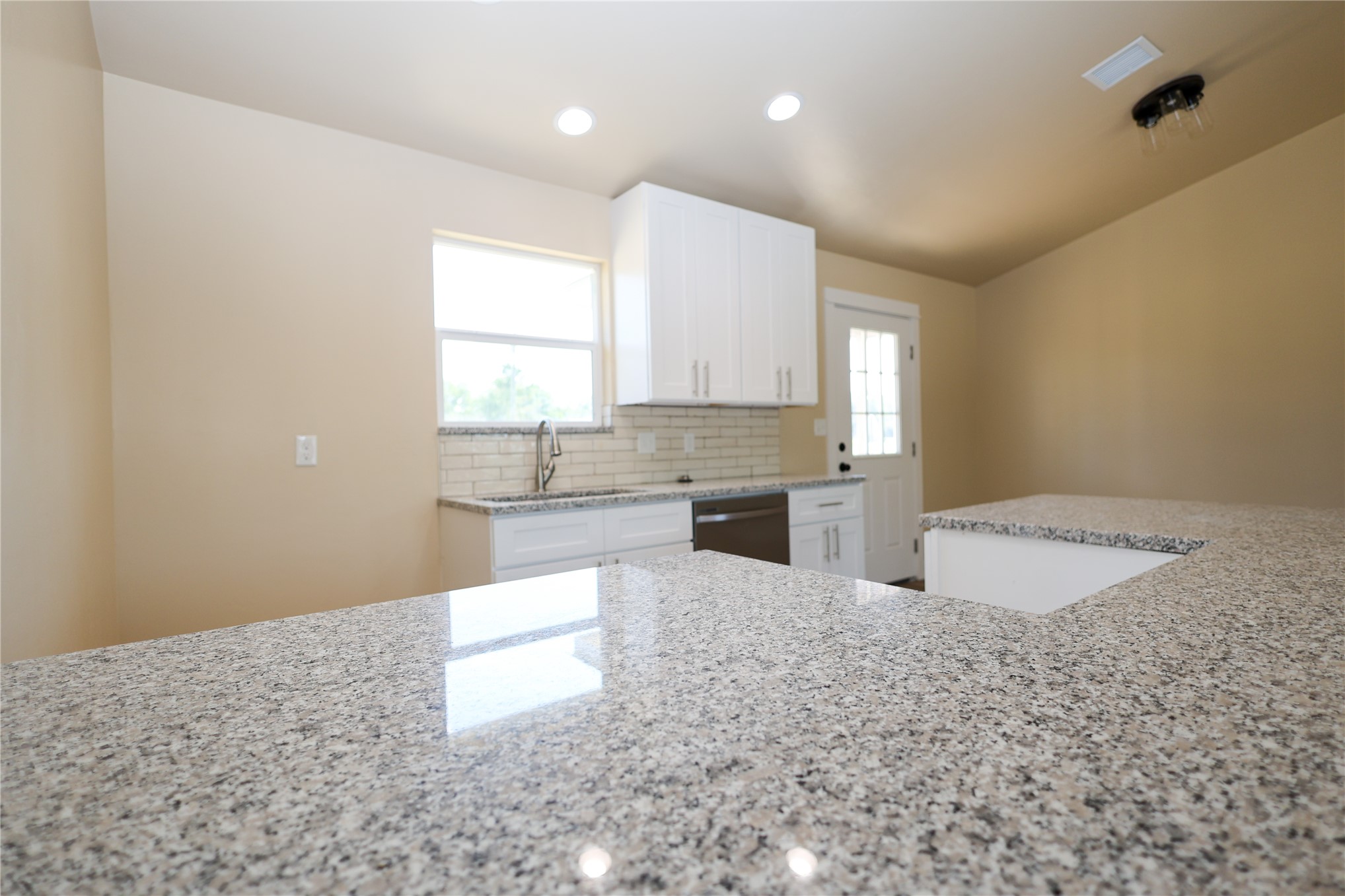 1901 3rd Property Photo 5