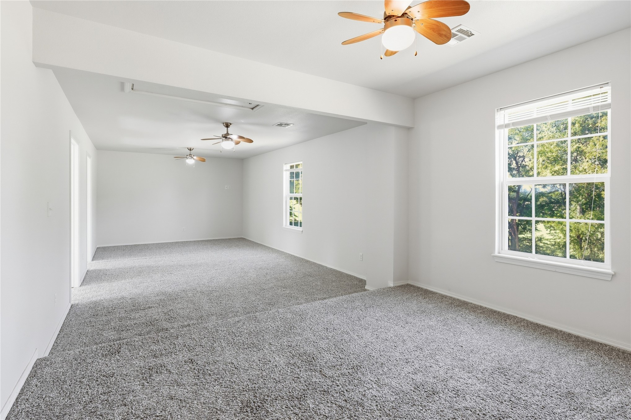 2631 W 68th Street Property Photo 13