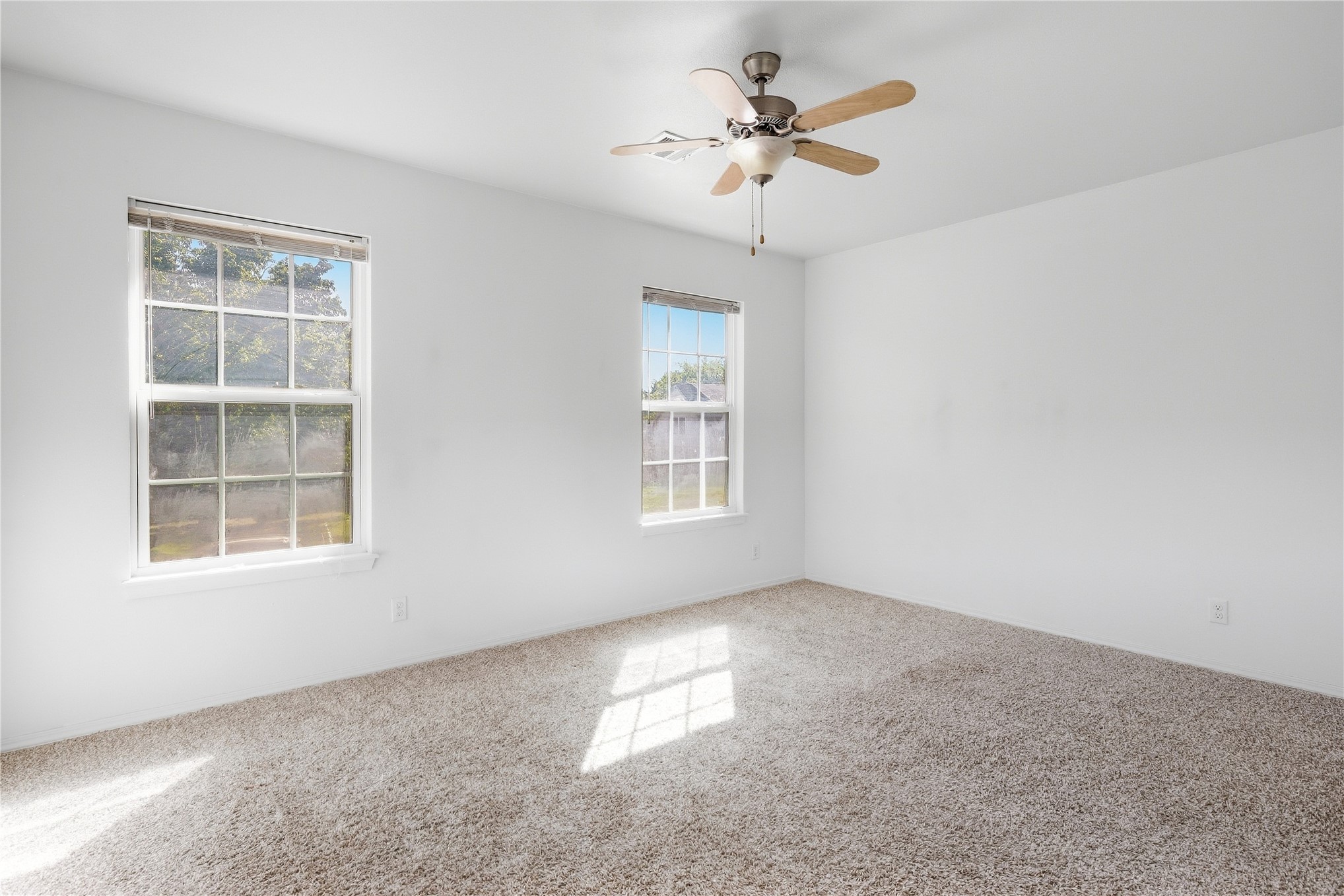 2631 W 68th Street Property Photo 17
