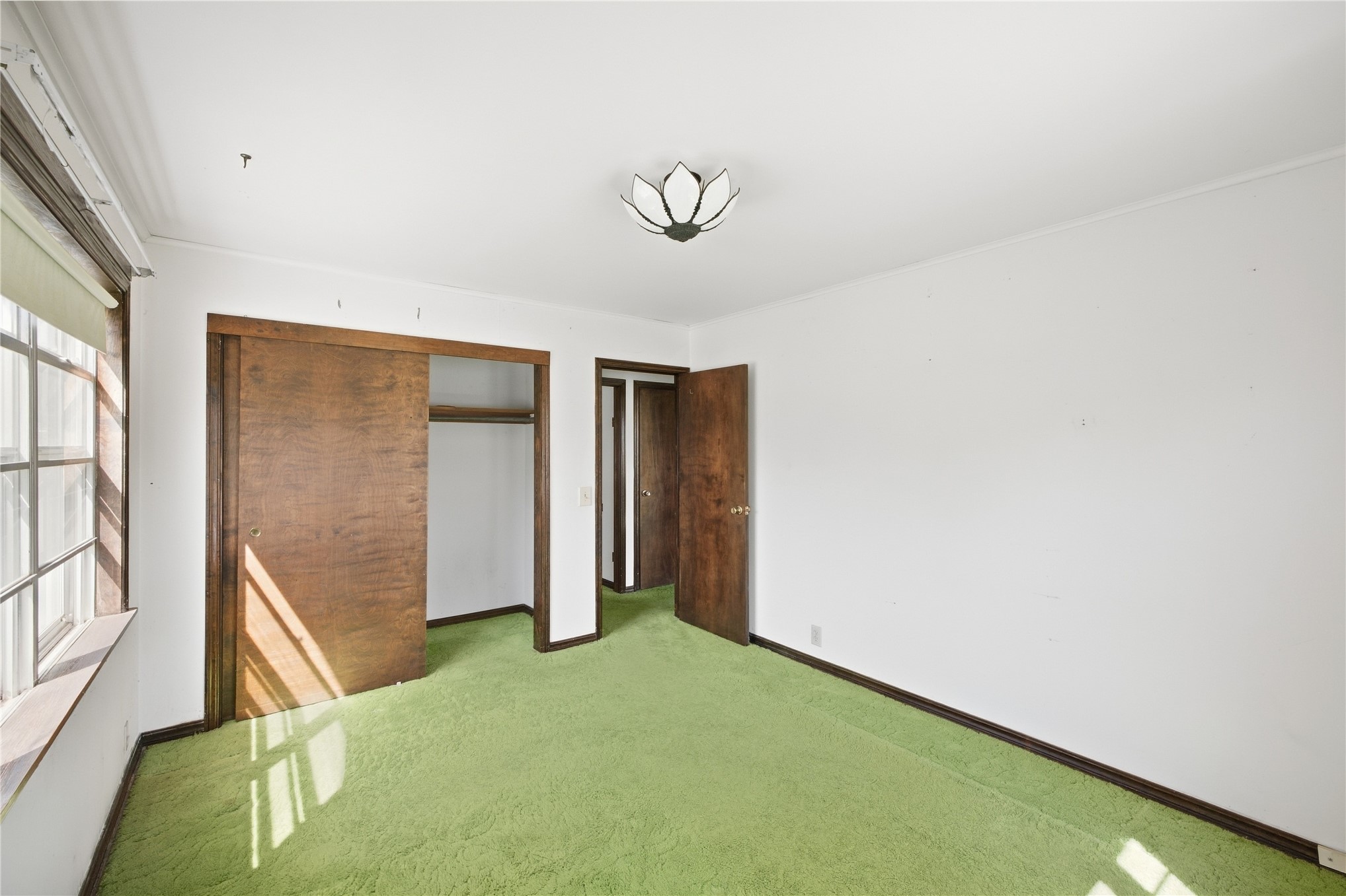 5056 S 514 Lane Property Photo 20