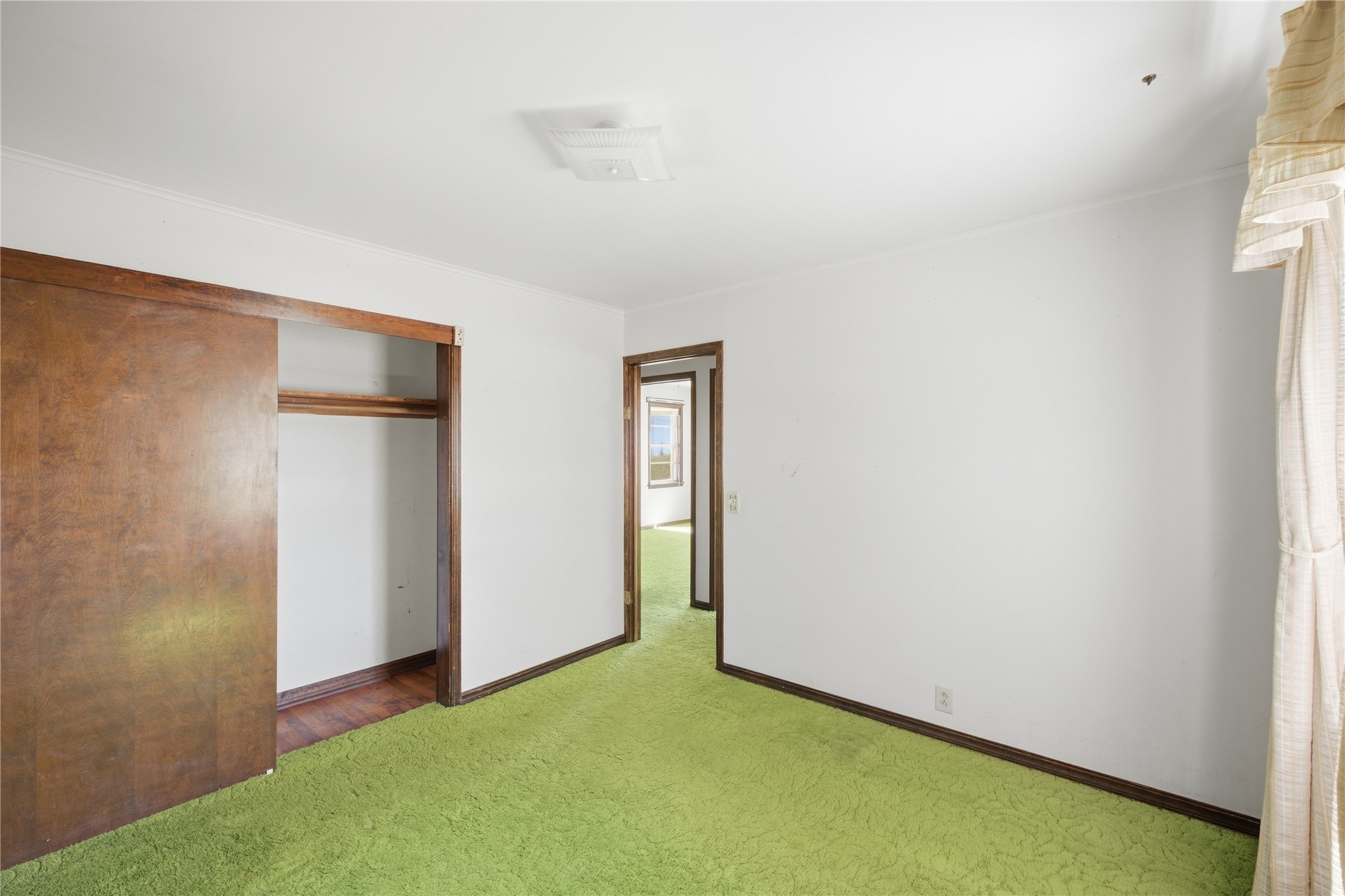 5056 S 514 Lane Property Photo 22