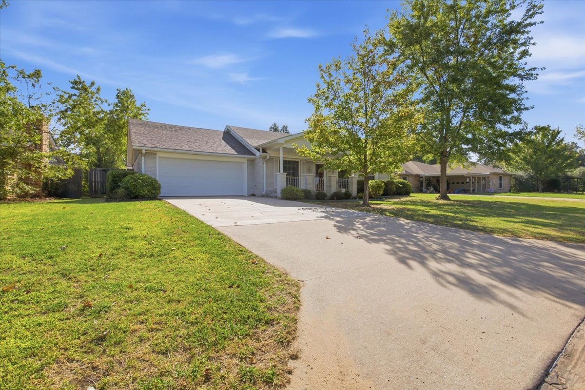 620 Ann Property Photo 4
