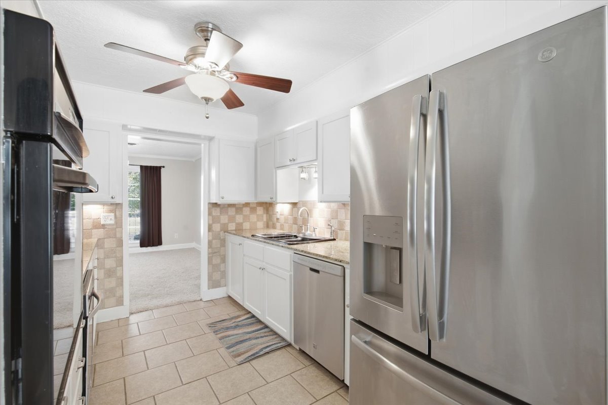 620 Ann Property Photo 18