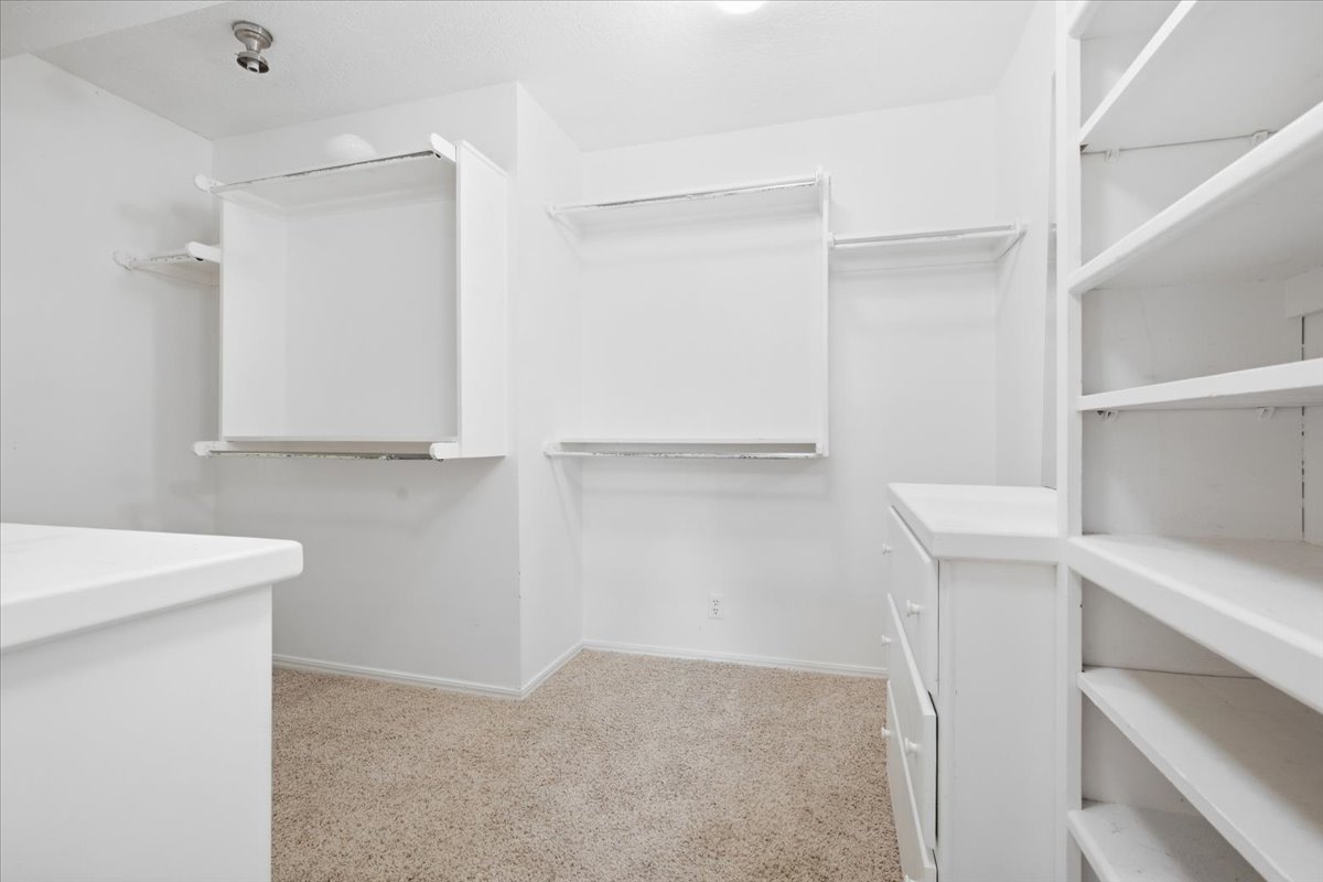 620 Ann Property Photo 23