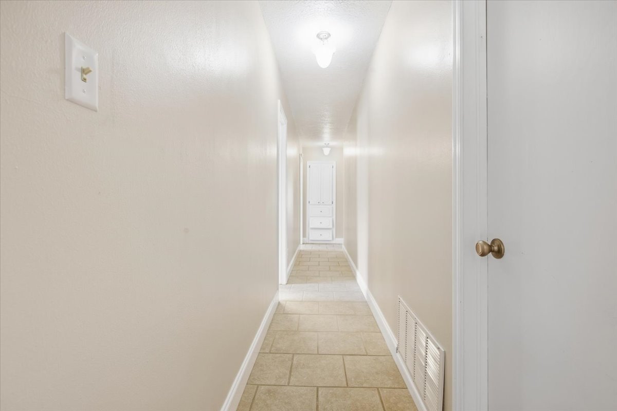 620 Ann Property Photo 26