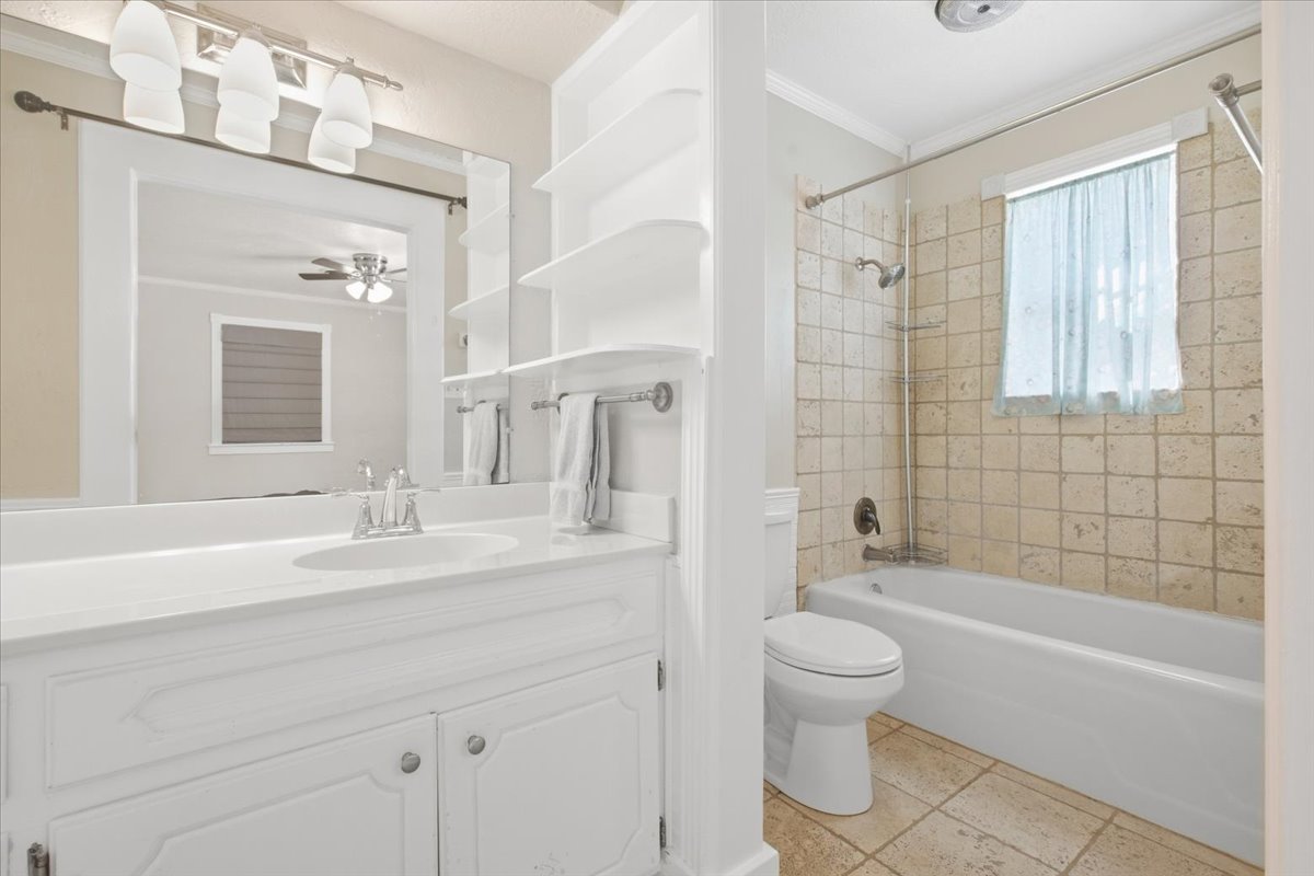620 Ann Property Photo 30