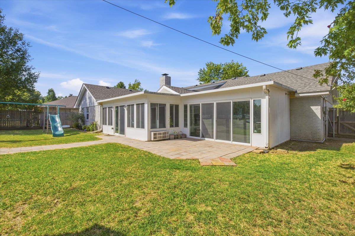 620 Ann Property Photo 39