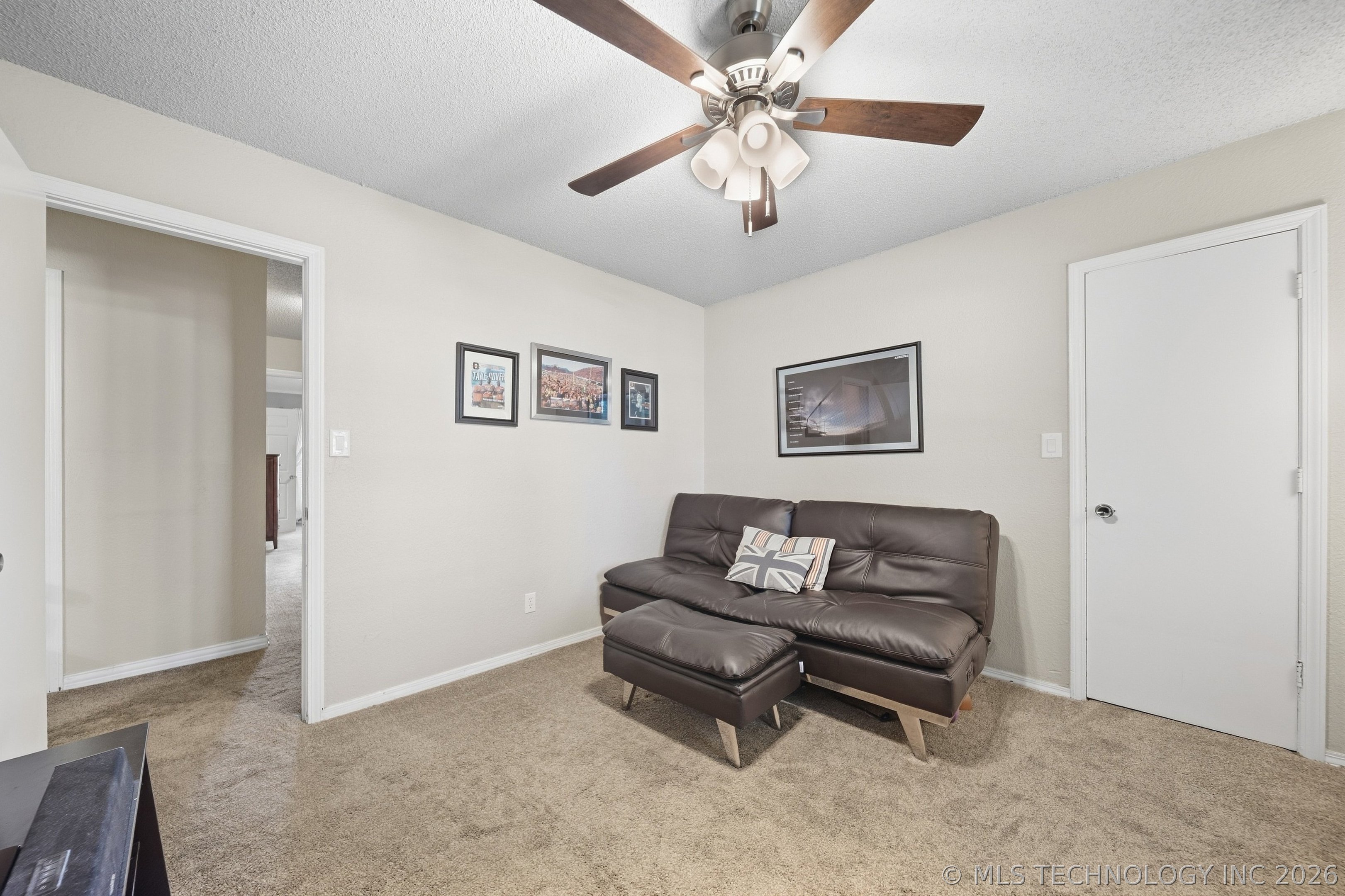 2317 W Louisville Street Property Photo 19