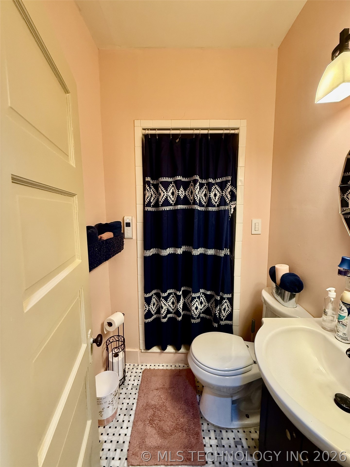 1433 S Dewey Avenue Property Photo 15