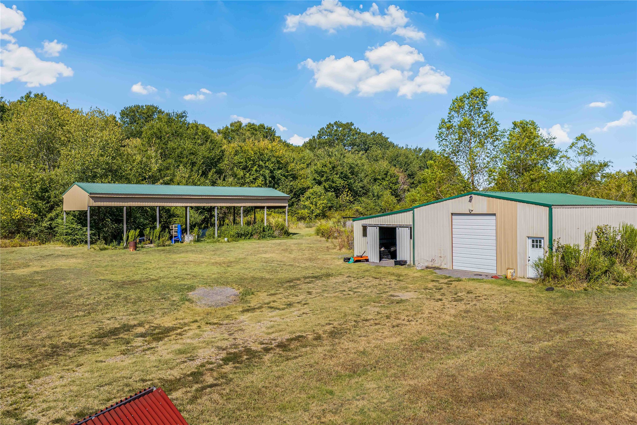18747 Cowshed Crossing Property Photo 3