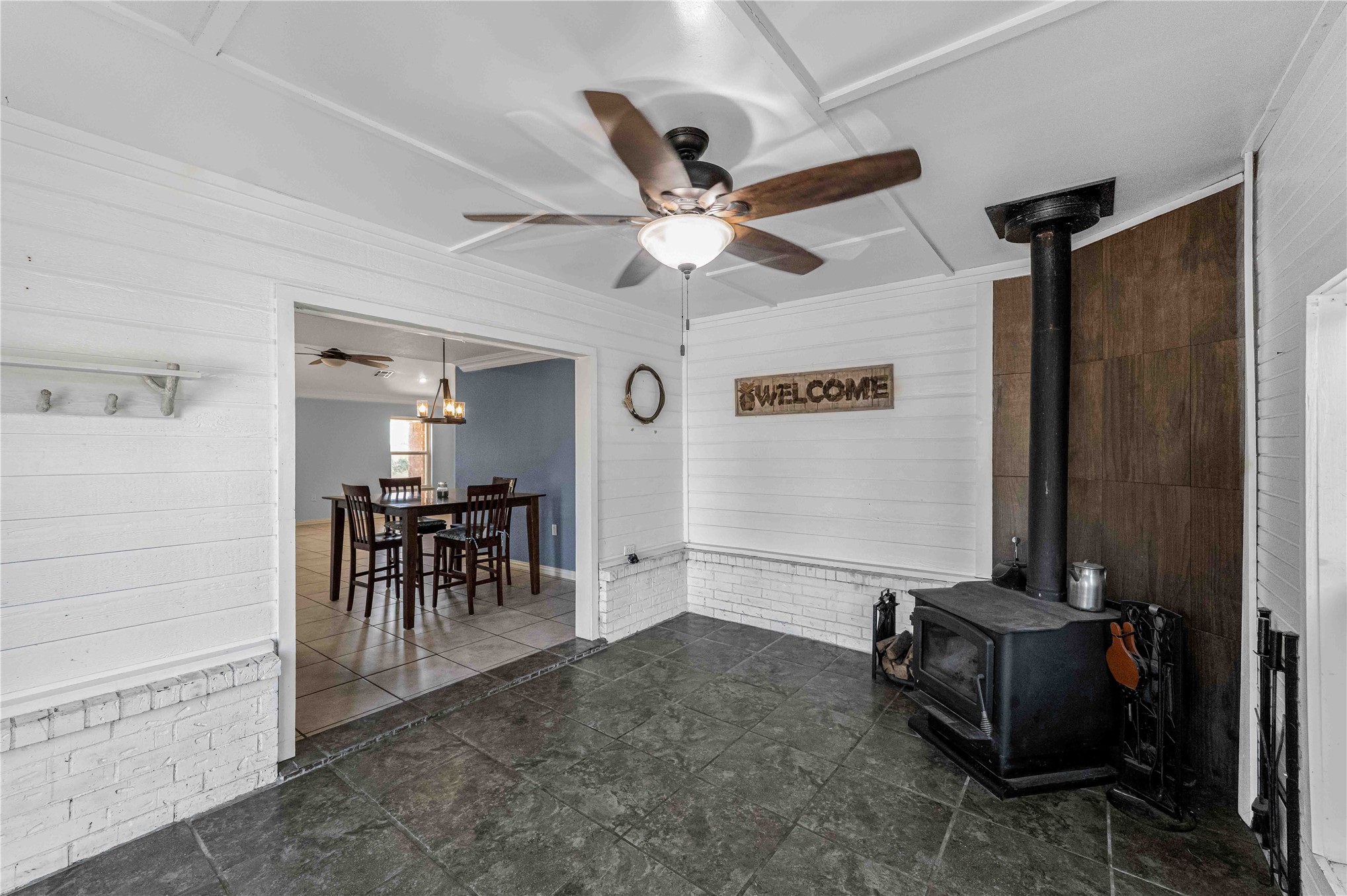 18747 Cowshed Crossing Property Photo 14