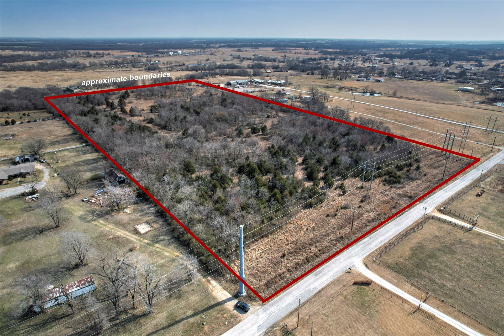 Lone Star Road Property Photo 1