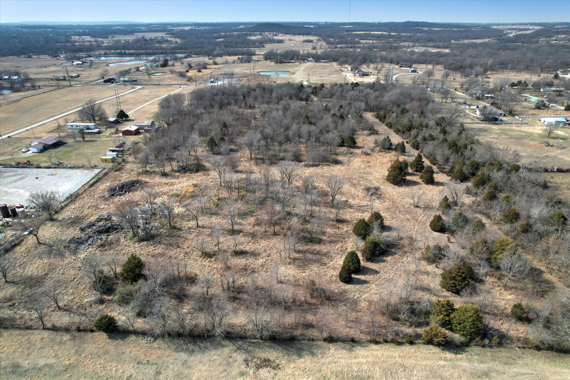 Lone Star Road Property Photo 2