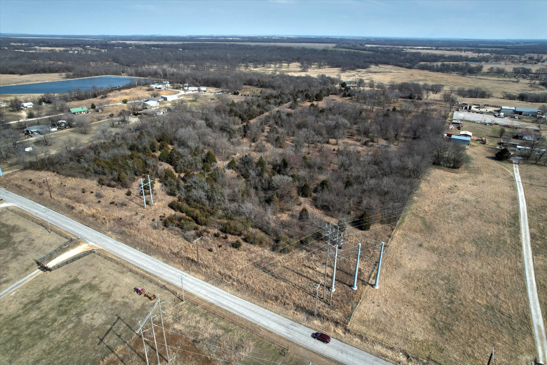 Lone Star Road Property Photo 3