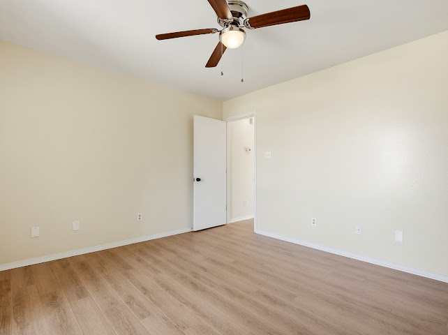 111 Lanita Drive Property Photo 32