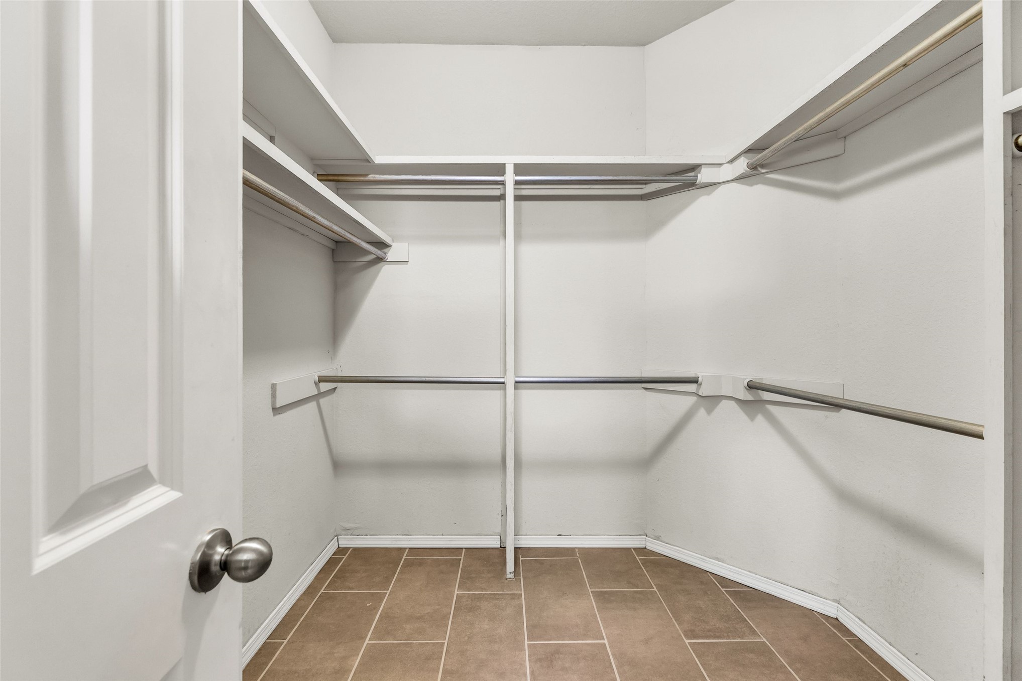 9518 S 86th East Avenue Property Photo 25