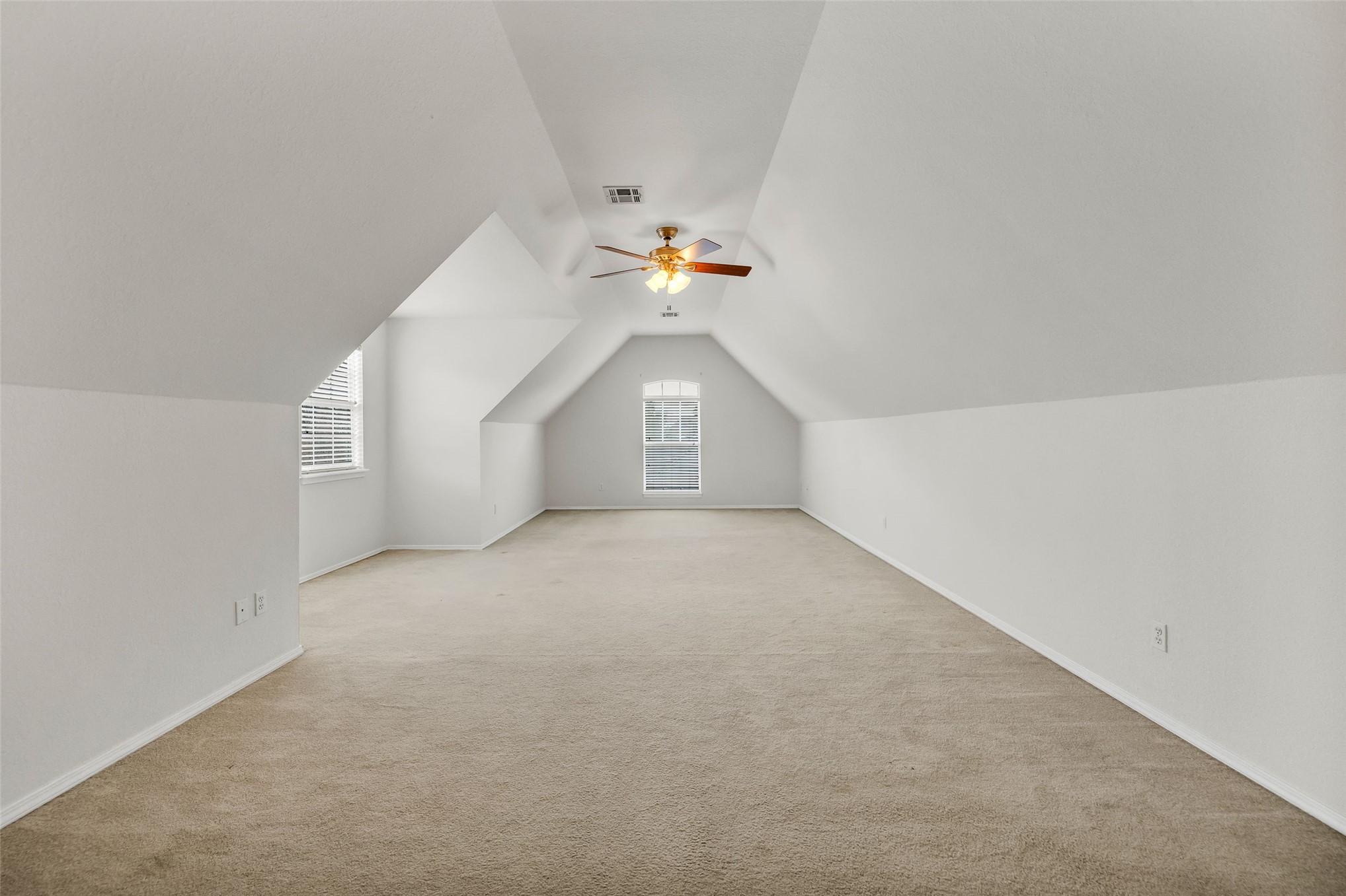 9518 S 86th East Avenue Property Photo 44