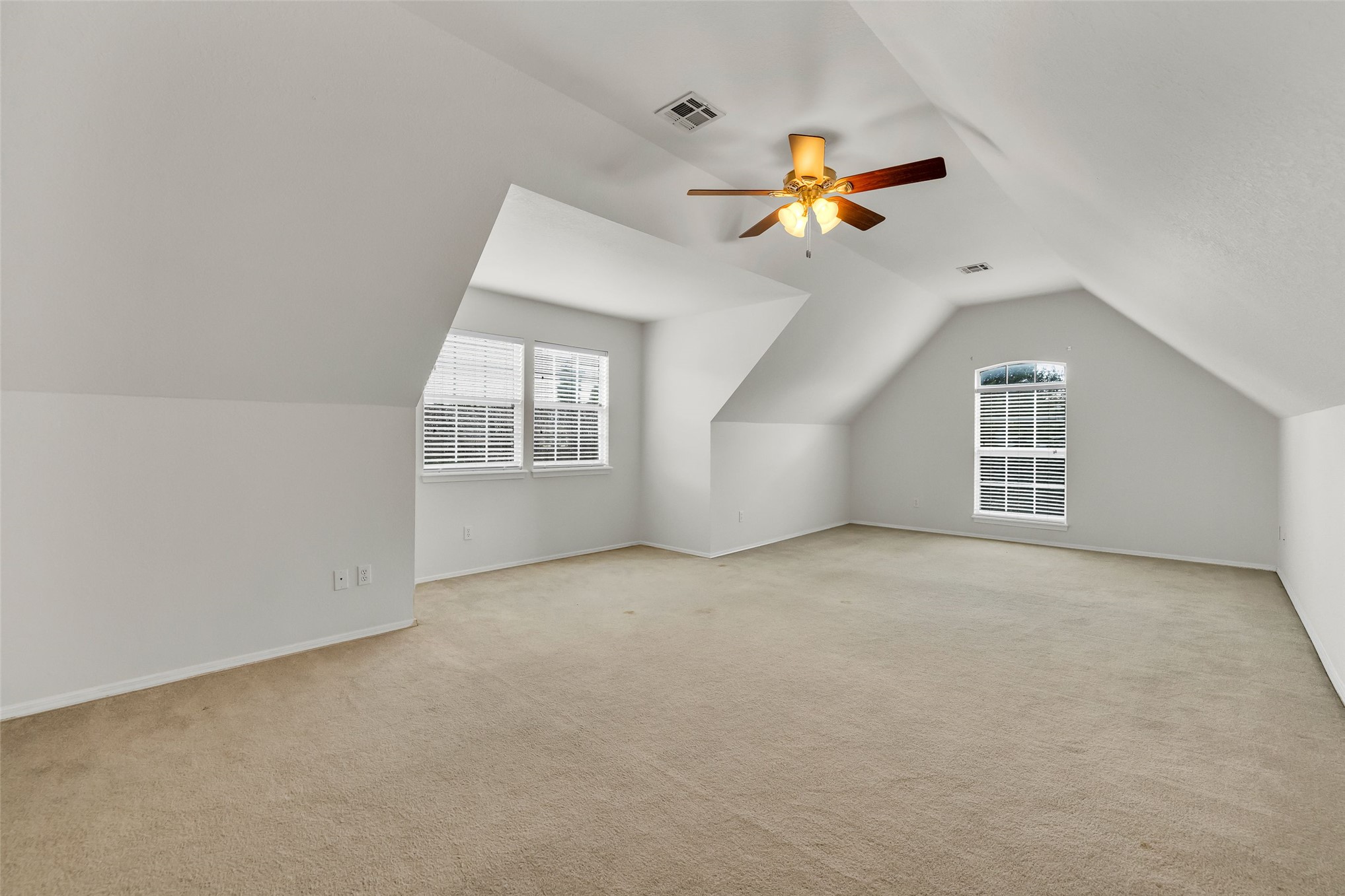 9518 S 86th East Avenue Property Photo 46