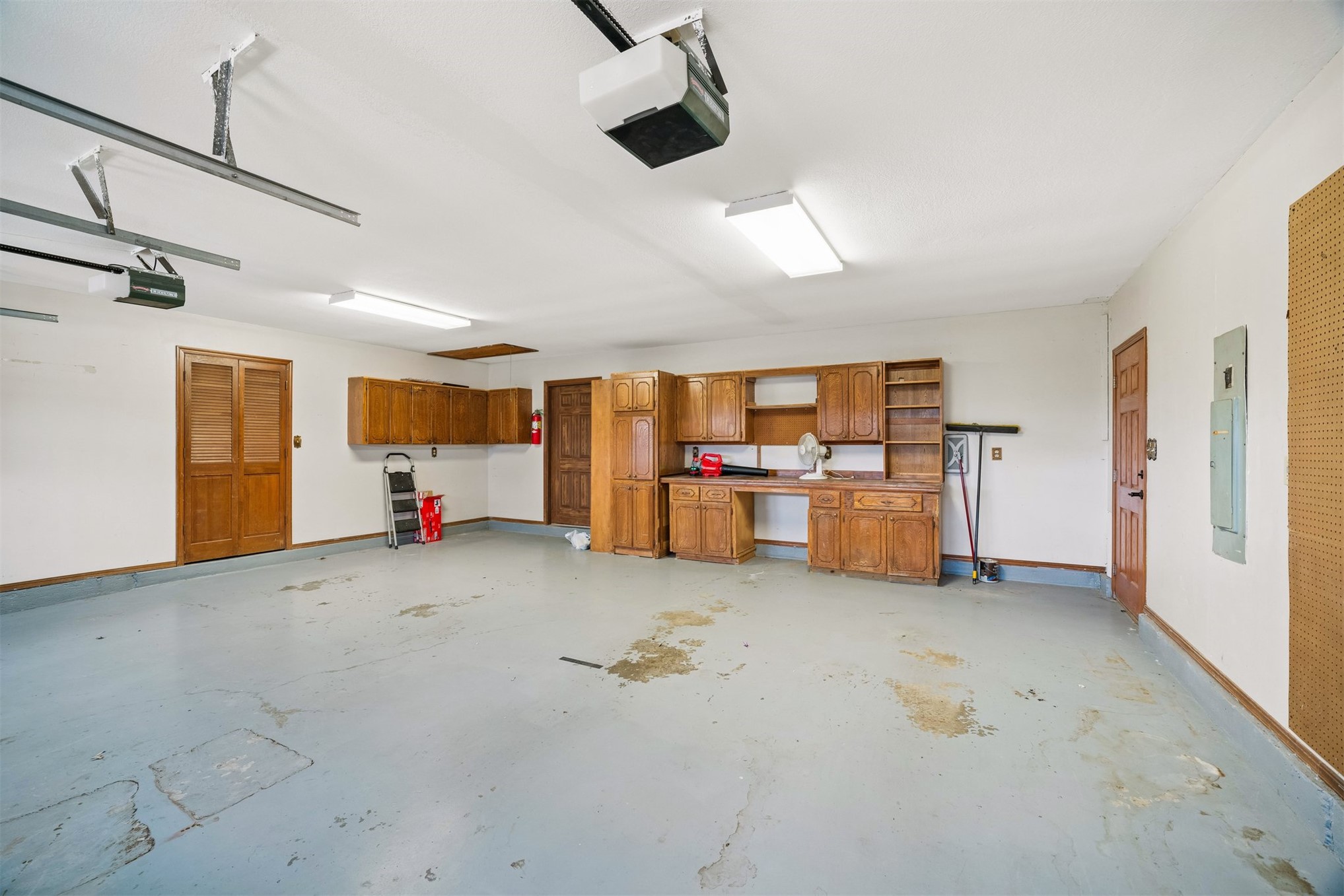 1505 Merlin Circle Property Photo 40