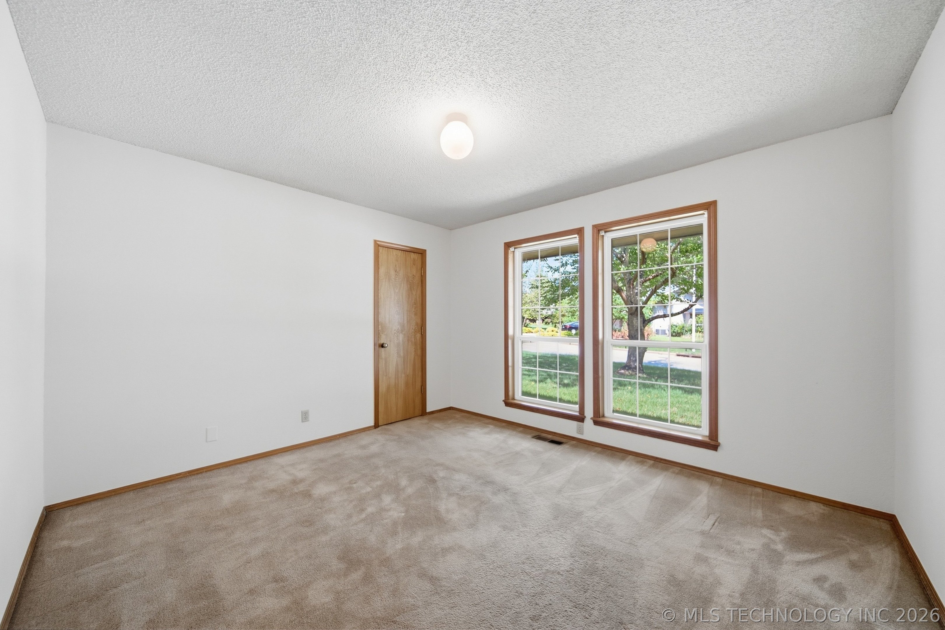 6206 E 78th Street Property Photo 23