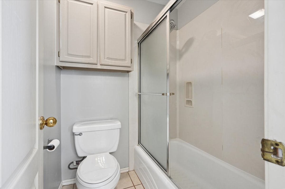 9822 E 83rd Place Property Photo 45