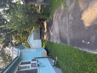319 N 18th Property Photo 5