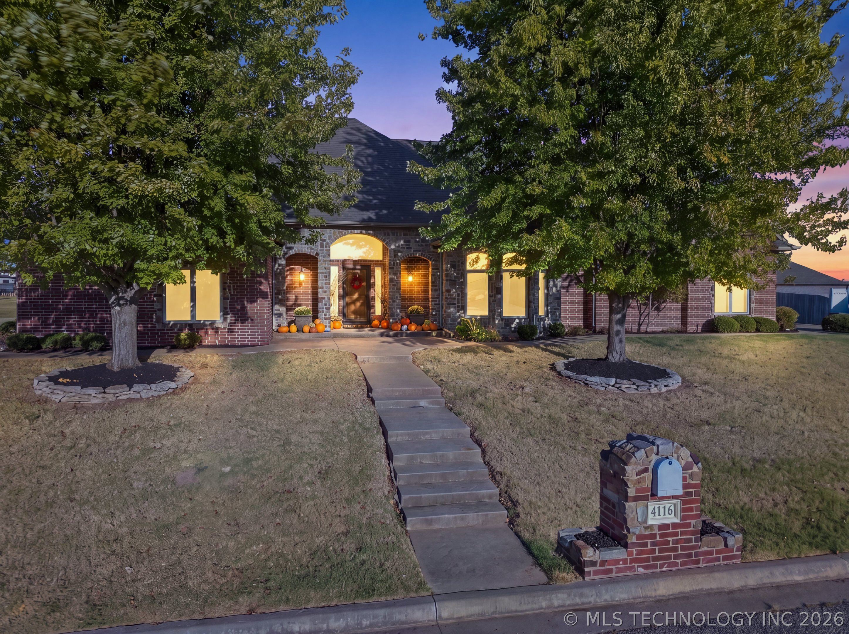 4116 Stonecreek Drive Property Photo 1