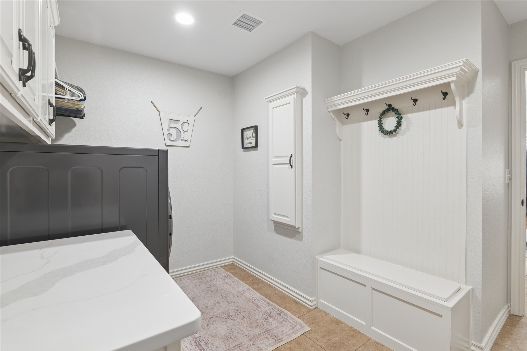 1608 E Fargo Street Property Photo 32