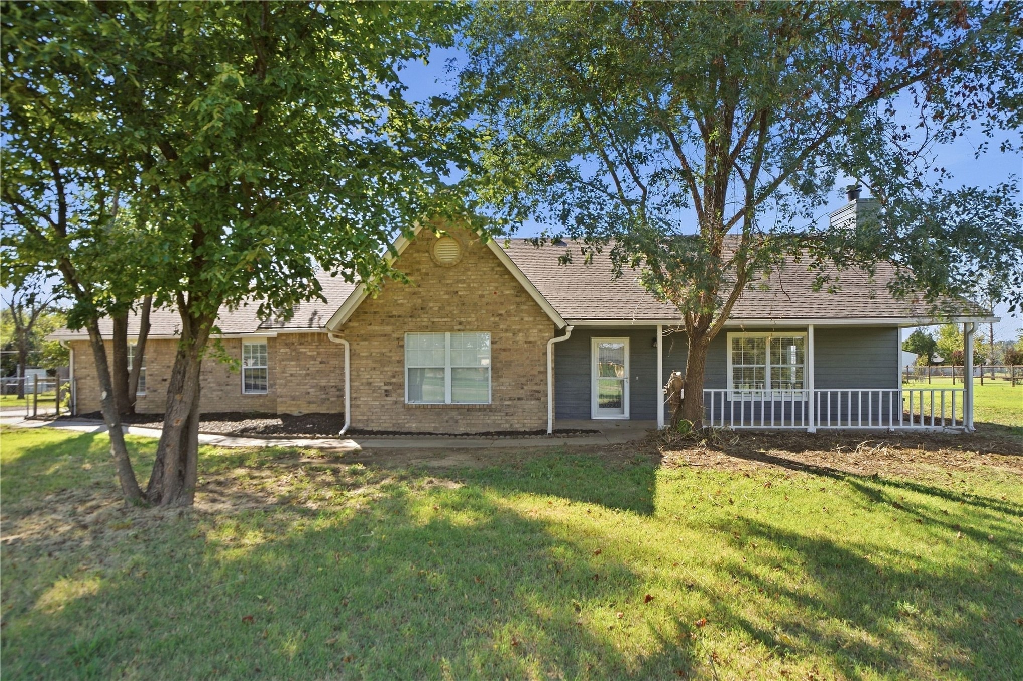 16115 E 500 Road Property Photo 1