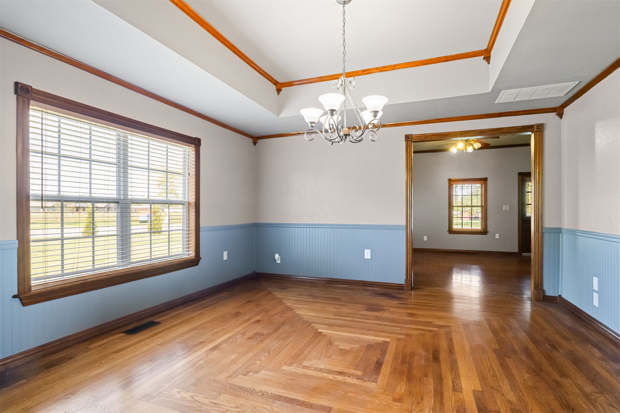 10102 N 161st East Avenue Property Photo 11