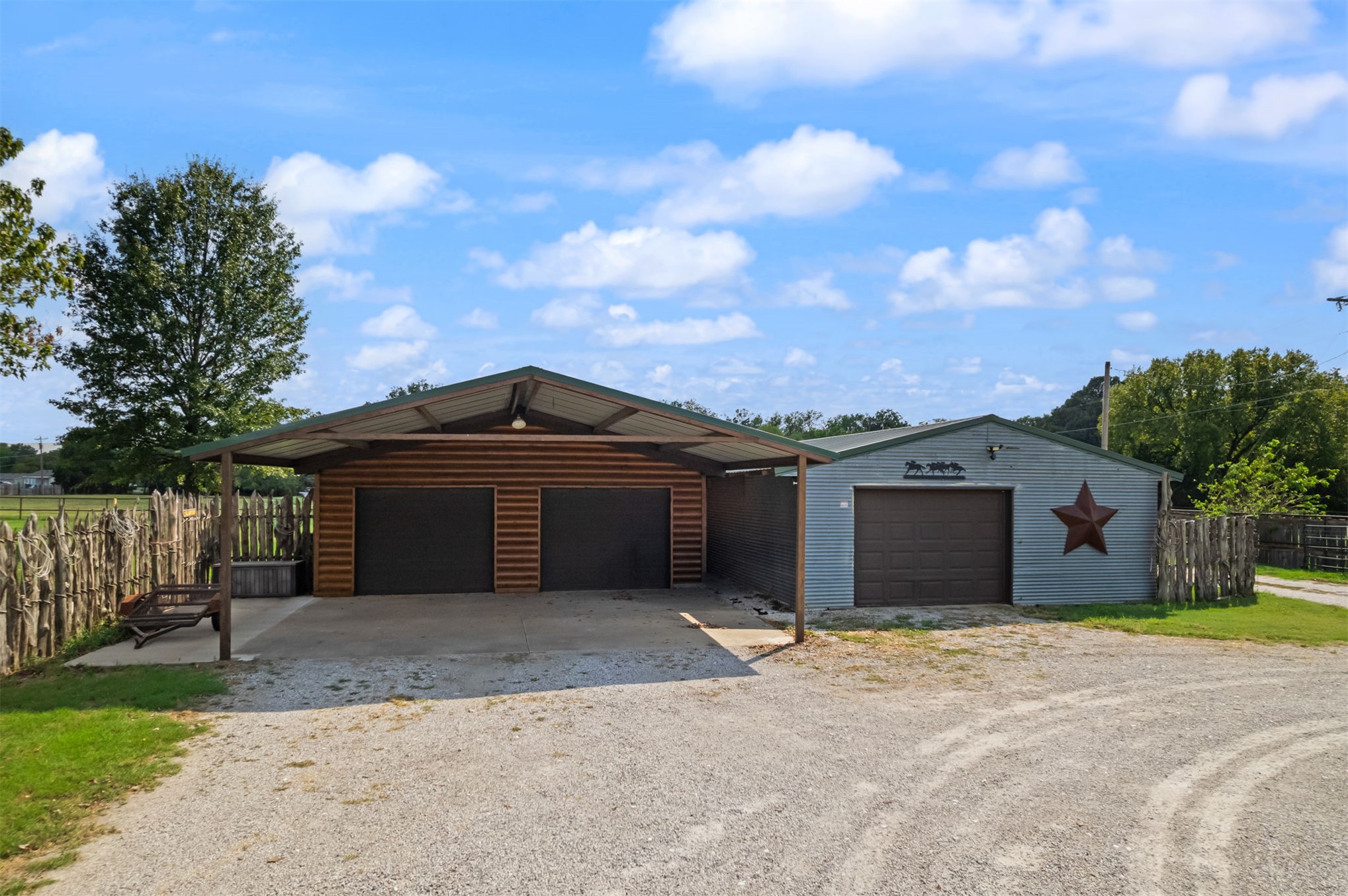 10102 N 161st East Avenue Property Photo 44