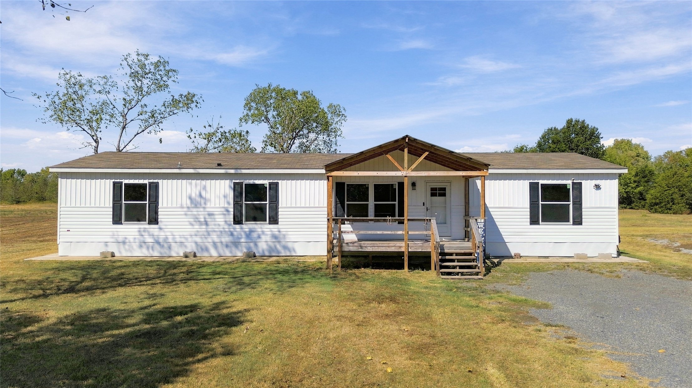 615 Jonathan Place Property Photo 7