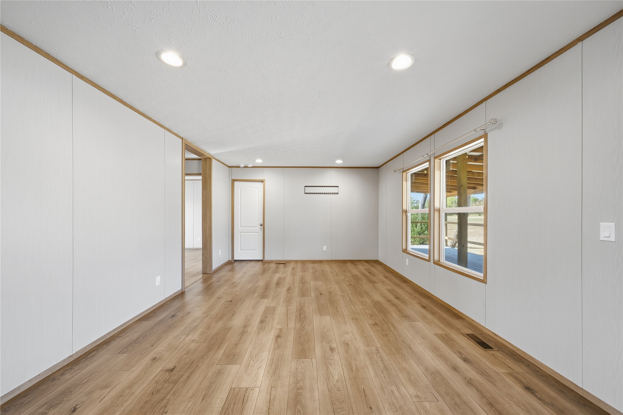 615 Jonathan Place Property Photo 18