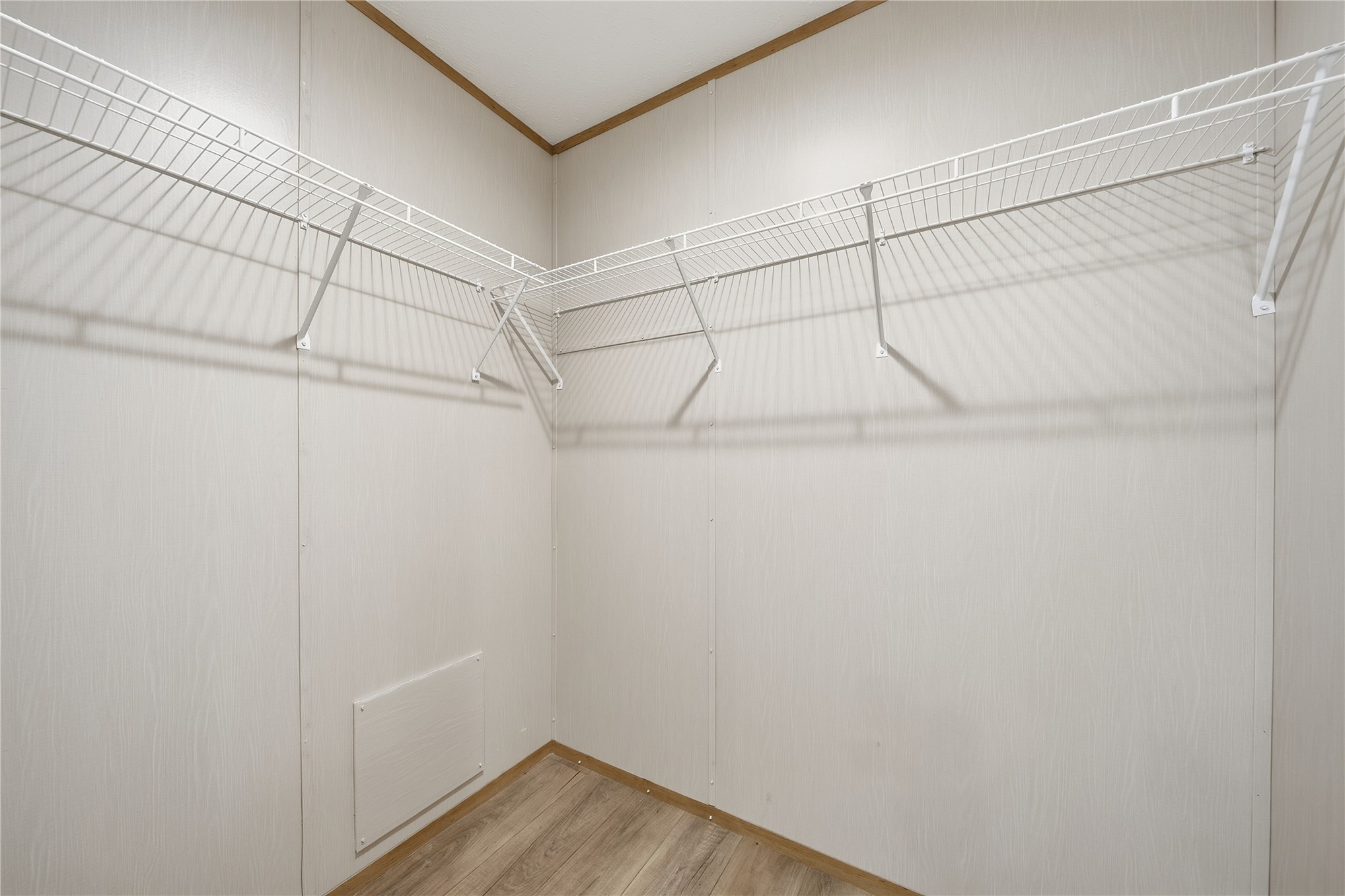 615 Jonathan Place Property Photo 25